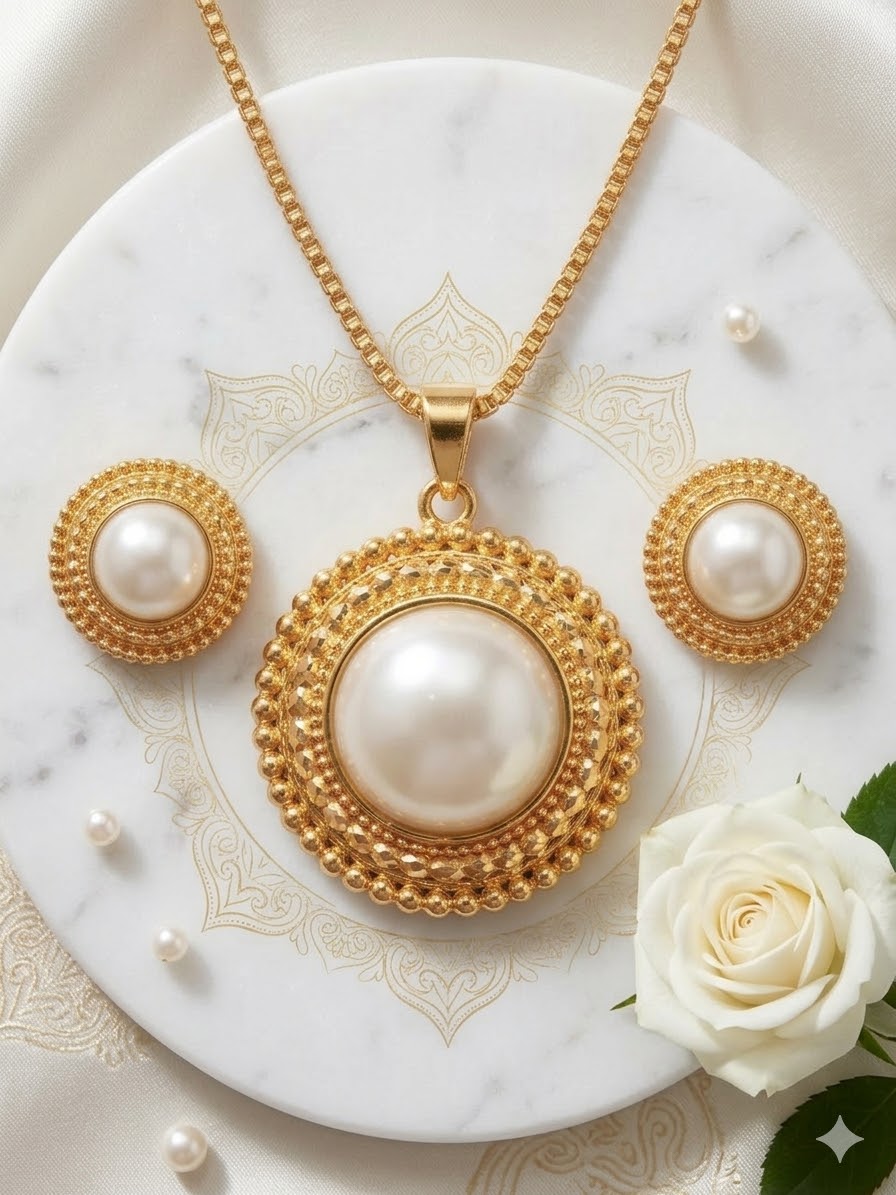 gold-plated pearl pendant necklace set with matching earrings