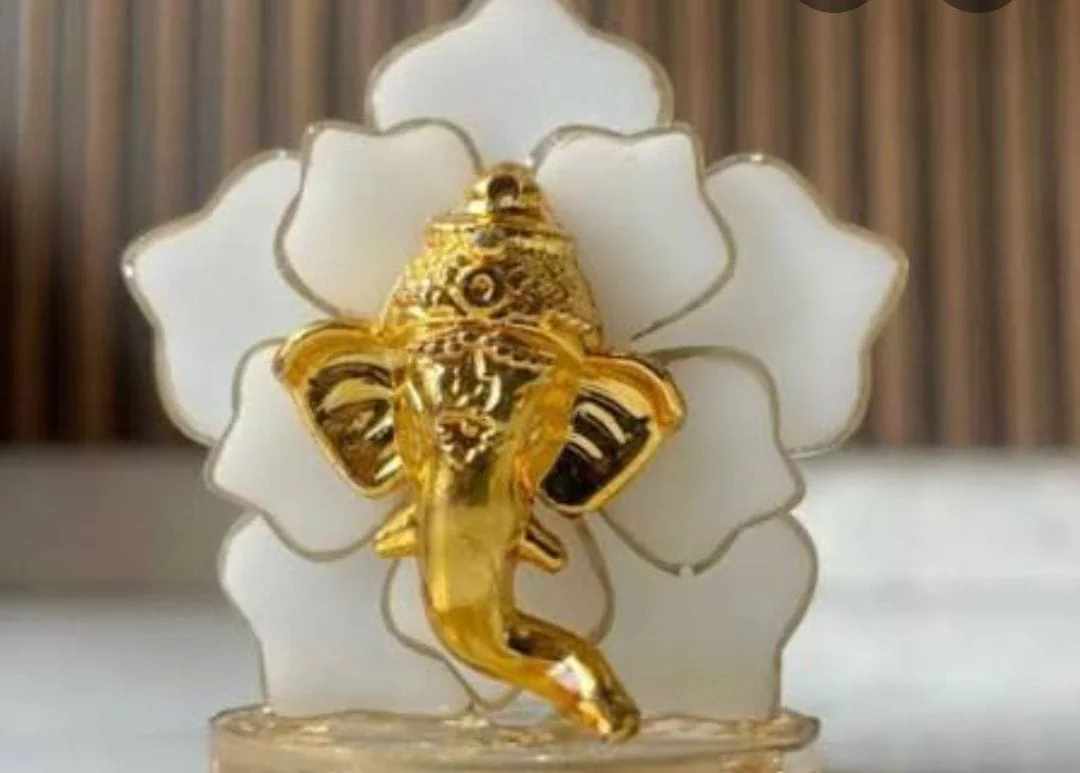 elegant creation resin handmade floral white ganesha stand