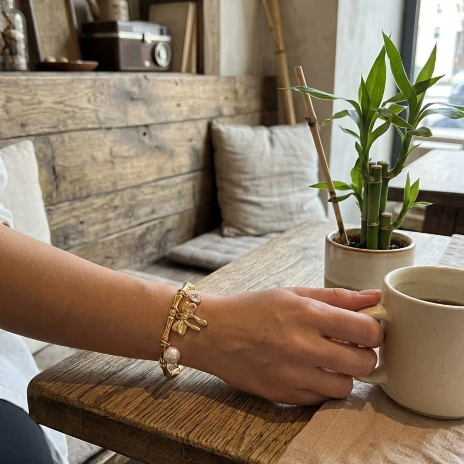 just jewel bamboo motif charm bangle | anti-tarnish & waterproof 316l stainless steel
